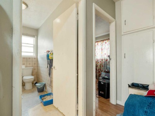 1508 19 Avenue, Coaldale, AB - Indoor Photo Showing Bathroom