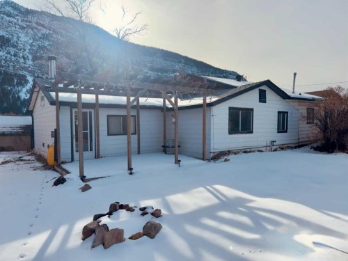 15030 21 Aveunue, Frank, AB - Outdoor