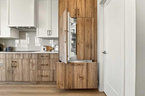 63 Miners Road West, Lethbridge, AB - Indoor Photo Showing Kitchen
