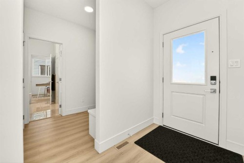 63 Miners Road West, Lethbridge, AB - Indoor Photo Showing Other Room