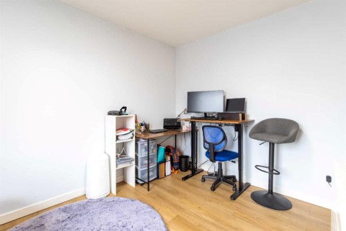 39 Blackfoot Boulevard West, Lethbridge, AB - Indoor Photo Showing Office