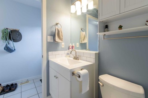 39 Blackfoot Boulevard West, Lethbridge, AB - Indoor