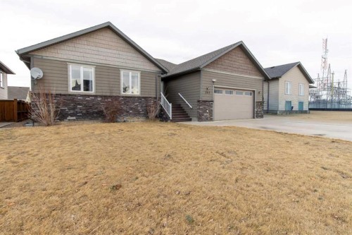 757 27 Street  Fort Macleod, AB T0L 0Z0