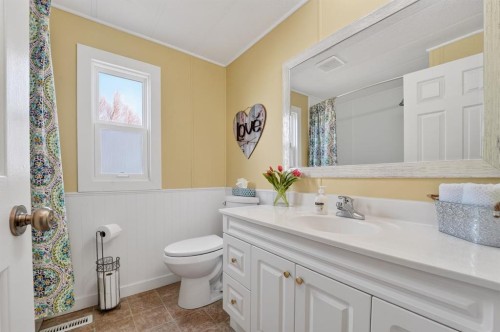 64-2715 Westside Drive West, Lethbridge, AB 