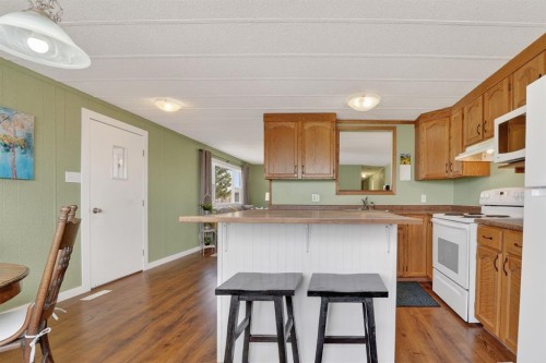 64-2715 Westside Drive West, Lethbridge, AB 