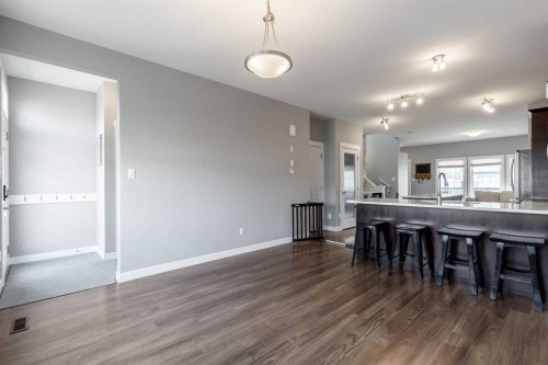 539 Moonlight Lane West, Lethbridge, AB - Indoor Photo Showing Dining Room