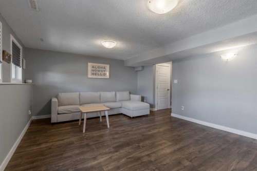 539 Moonlight Lane West, Lethbridge, AB - Indoor