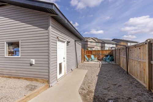 539 Moonlight Lane West, Lethbridge, AB - Outdoor With Exterior