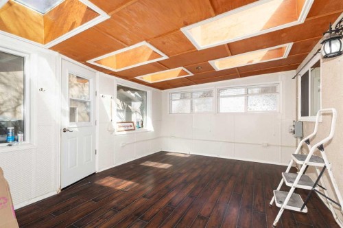 217 50 Avenue, Coalhurst, AB - Indoor Photo Showing Other Room