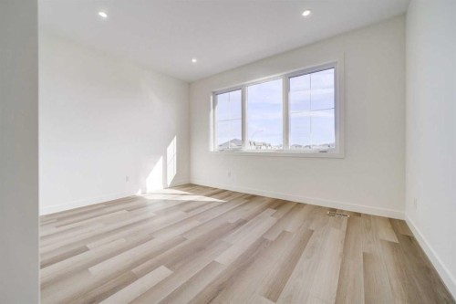 393 Rivergrove Chase West, Lethbridge, AB - Indoor Photo Showing Other Room