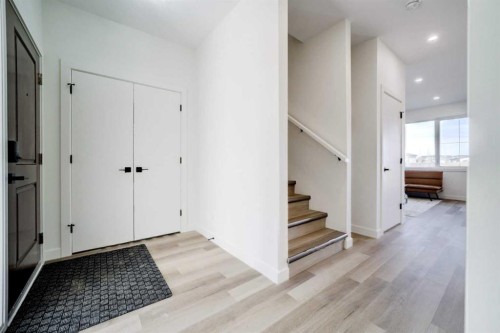 393 Rivergrove Chase West, Lethbridge, AB - Indoor Photo Showing Other Room