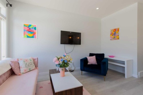 5-418 Highlands Boulevard West, Lethbridge, AB - Indoor