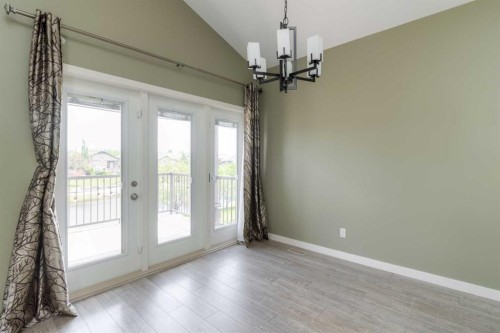 140 Blackwolf Way North, Lethbridge, AB 