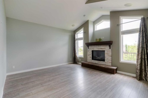 140 Blackwolf Way North, Lethbridge, AB 