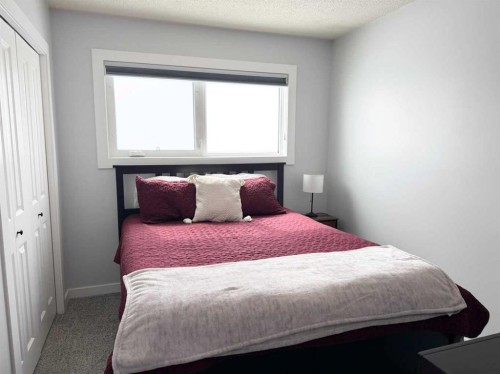 8142 26 Avenue, Coleman, AB - Indoor Photo Showing Bedroom