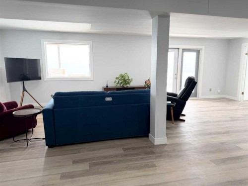 8142 26 Avenue, Coleman, AB - Indoor