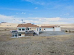 5 Walking Plow Estates Cowley, AB T0K 0P0