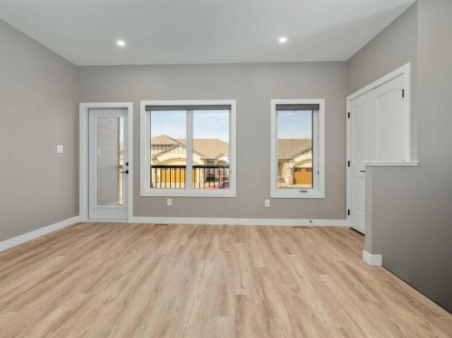 43 Prairie Lake Drive, Taber, AB - Indoor Photo Showing Other Room