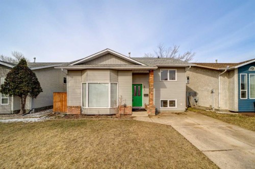 131 Beaverbrook Road North, Lethbridge, AB - Outdoor