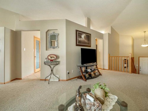 108 Riverdale Terrace West, Lethbridge, AB - Indoor