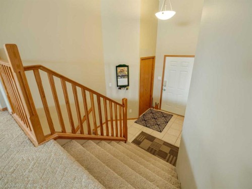 108 Riverdale Terrace West, Lethbridge, AB - Indoor Photo Showing Other Room