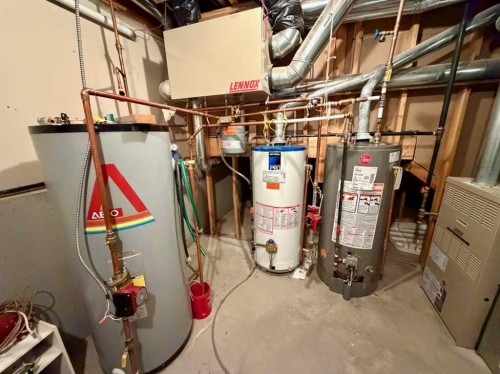 108 Riverdale Terrace West, Lethbridge, AB - Indoor Photo Showing Basement