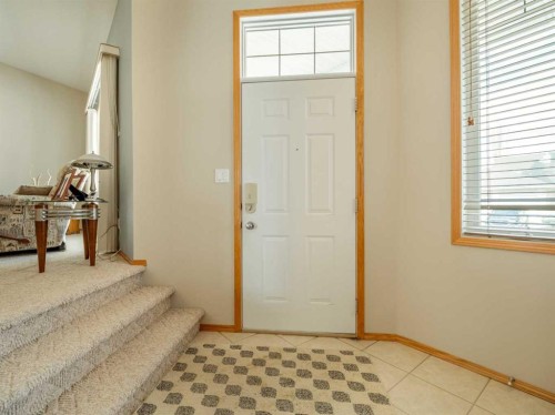 108 Riverdale Terrace West, Lethbridge, AB - Indoor Photo Showing Other Room