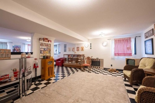 4330 4 Avenue South, Fairview (Hamlet), AB - Indoor