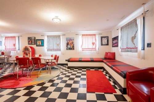 4330 4 Avenue South, Fairview (Hamlet), AB - Indoor Photo Showing Other Room