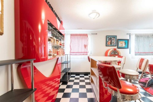 4330 4 Avenue South, Fairview (Hamlet), AB - Indoor