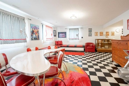 4330 4 Avenue South, Fairview (Hamlet), AB - Indoor