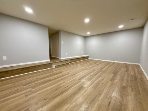 2626 23 Avenue South, Lethbridge, AB - Indoor Photo Showing Other Room