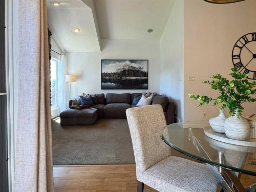 2 Riverbrook Close West, Lethbridge, AB 