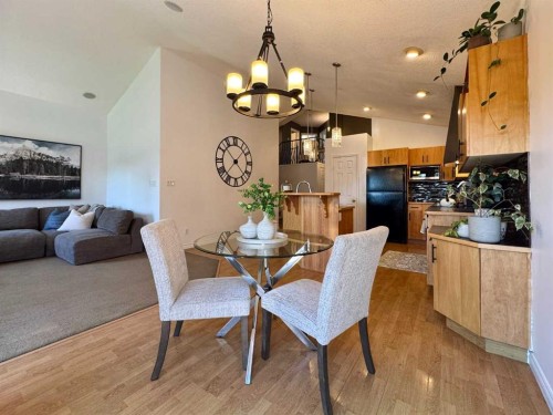 2 Riverbrook Close West, Lethbridge, AB 