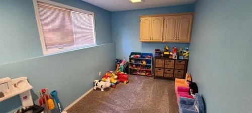 337 Ojibwa Place West, Lethbridge, AB - Indoor