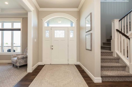 1 Edgemoor Way West, Lethbridge, AB - Indoor Photo Showing Other Room