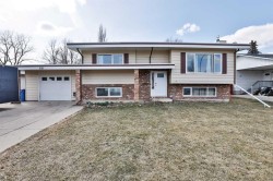 2116 10 Street Coaldale, AB T1M 1B6