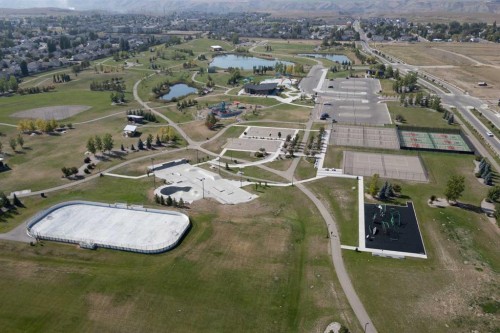 289 Cougar Way North, Lethbridge, AB - Outdoor With View