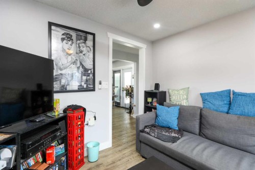 31-1410 43 Street South, Lethbridge, AB 