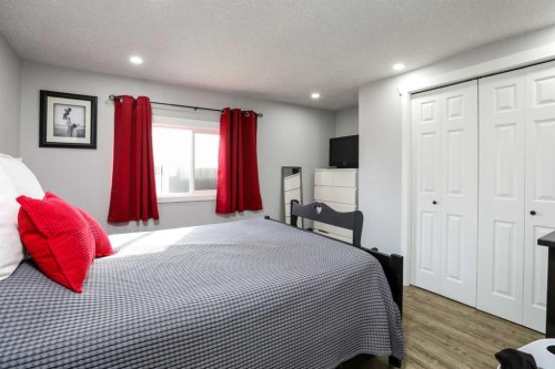 31-1410 43 Street South, Lethbridge, AB 