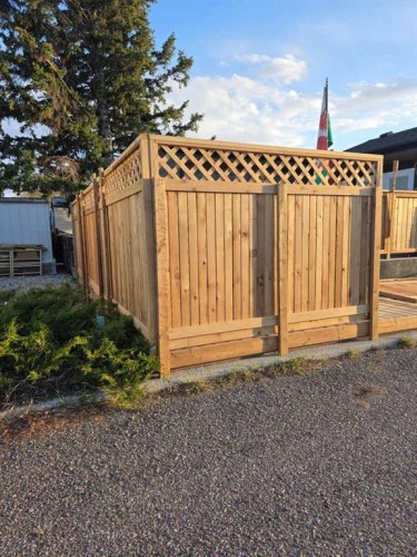 31-1410 43 Street South, Lethbridge, AB 