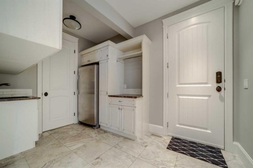 224010 Twp Rd 9-2, Rural Lethbridge County, AB - Indoor Photo Showing Other Room