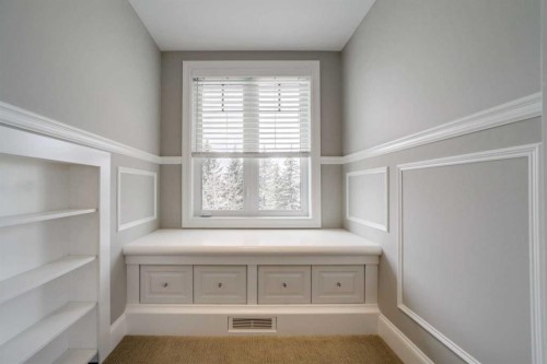 224010 Twp Rd 9-2, Rural Lethbridge County, AB - Indoor Photo Showing Other Room