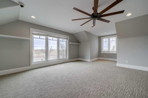 224010 Twp Rd 9-2, Rural Lethbridge County, AB - Indoor Photo Showing Other Room