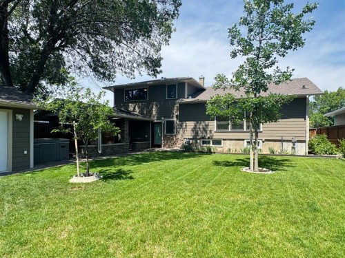 2302 14 Avenue South, Lethbridge, AB - Outdoor