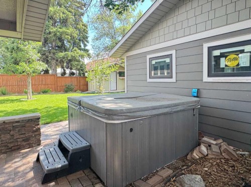 2302 14 Avenue South, Lethbridge, AB - Outdoor With Exterior