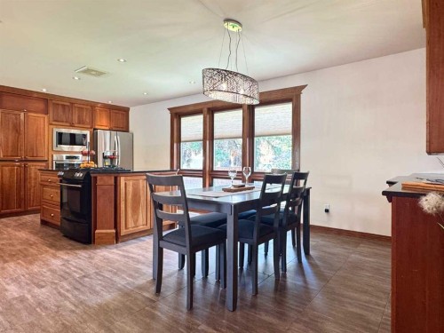 2302 14 Avenue South, Lethbridge, AB - Indoor