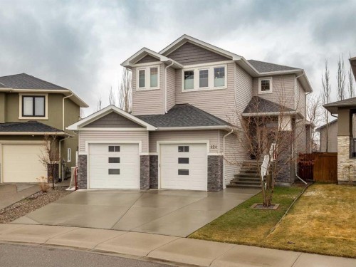 424 Sixmile Cove SOUTH Lethbridge, AB T1K 5V5