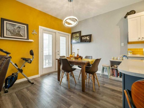 3-322 Northlander Bend West, Lethbridge, AB - Indoor Photo Showing Dining Room