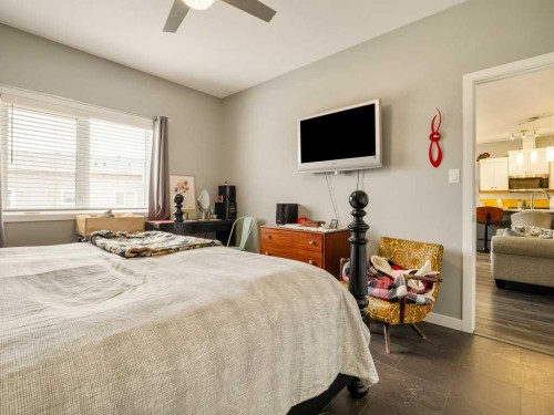 3-322 Northlander Bend West, Lethbridge, AB - Indoor Photo Showing Bedroom